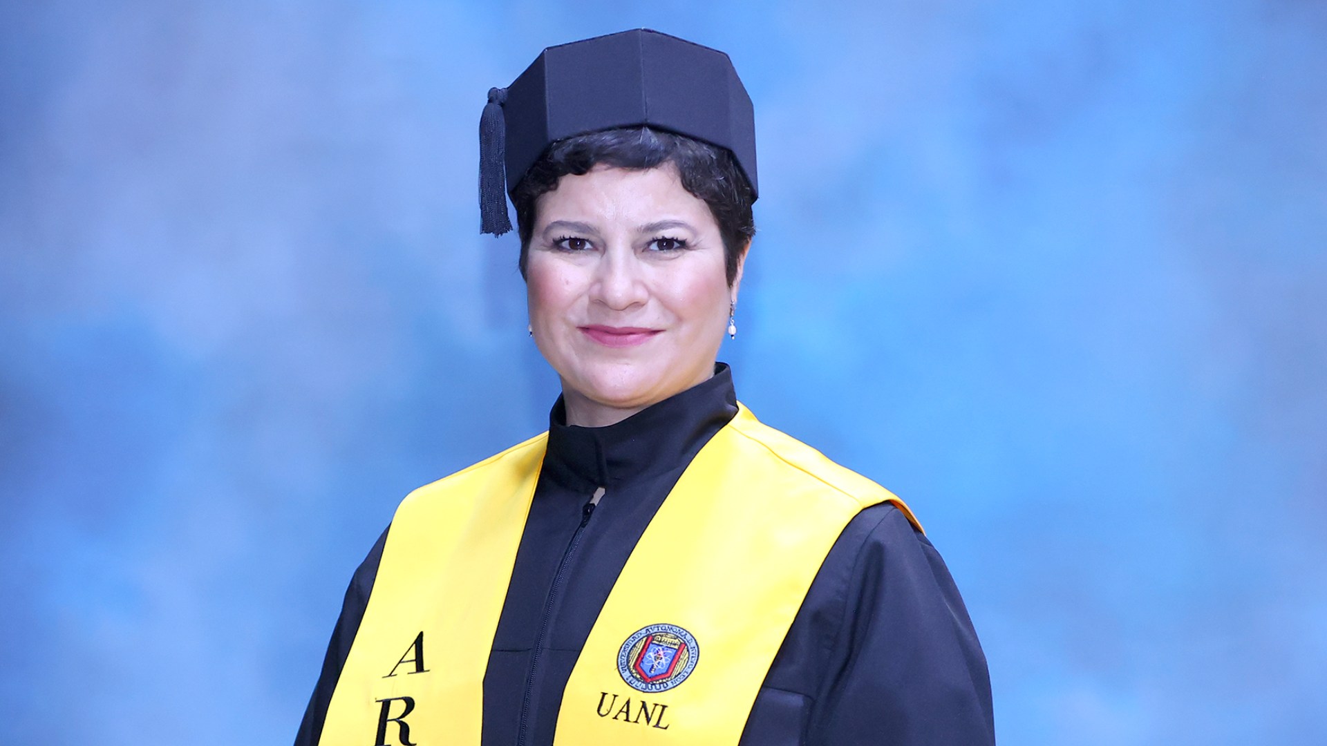 Distingue UANL a creadores universitarios con Premio a las Artes