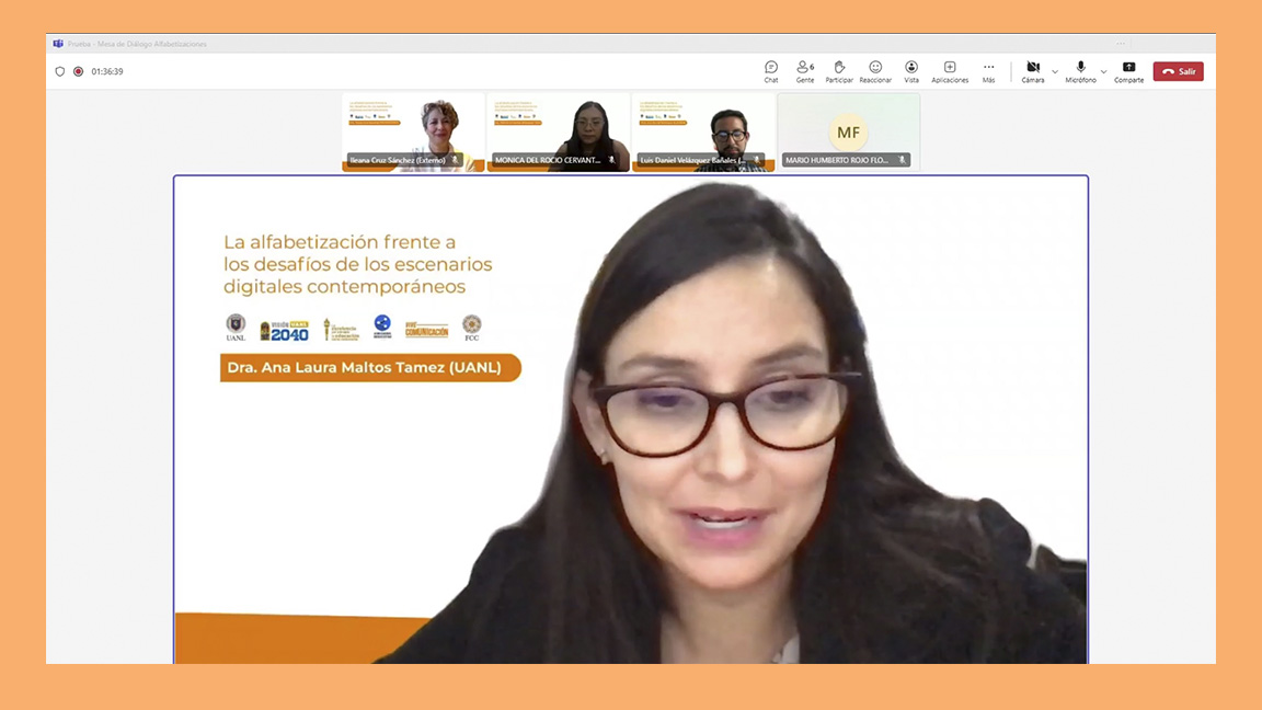 Dialogan sobre la alfabetización en los escenarios digitales