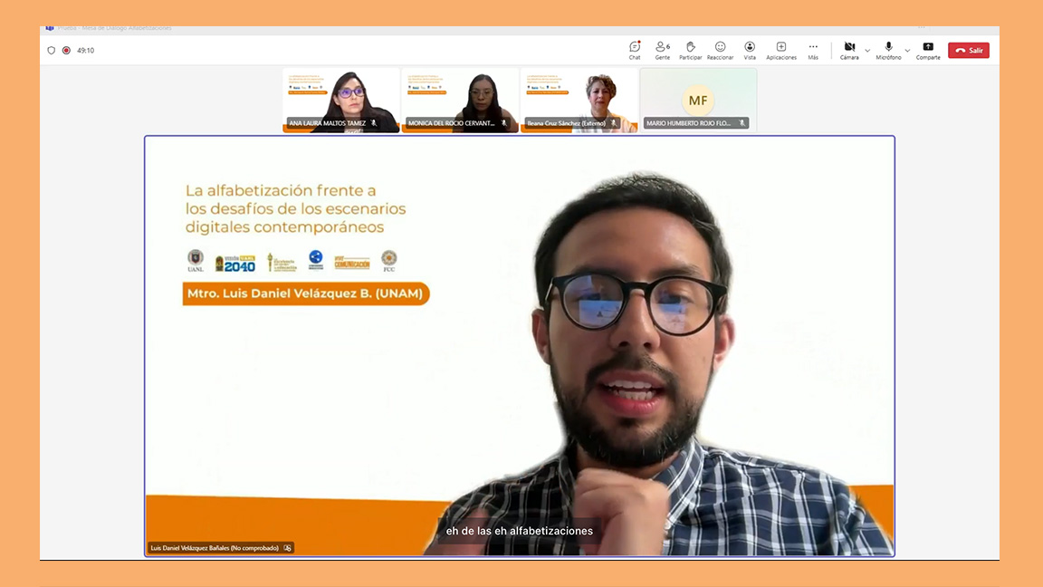 Dialogan sobre la alfabetización en los escenarios digitales
