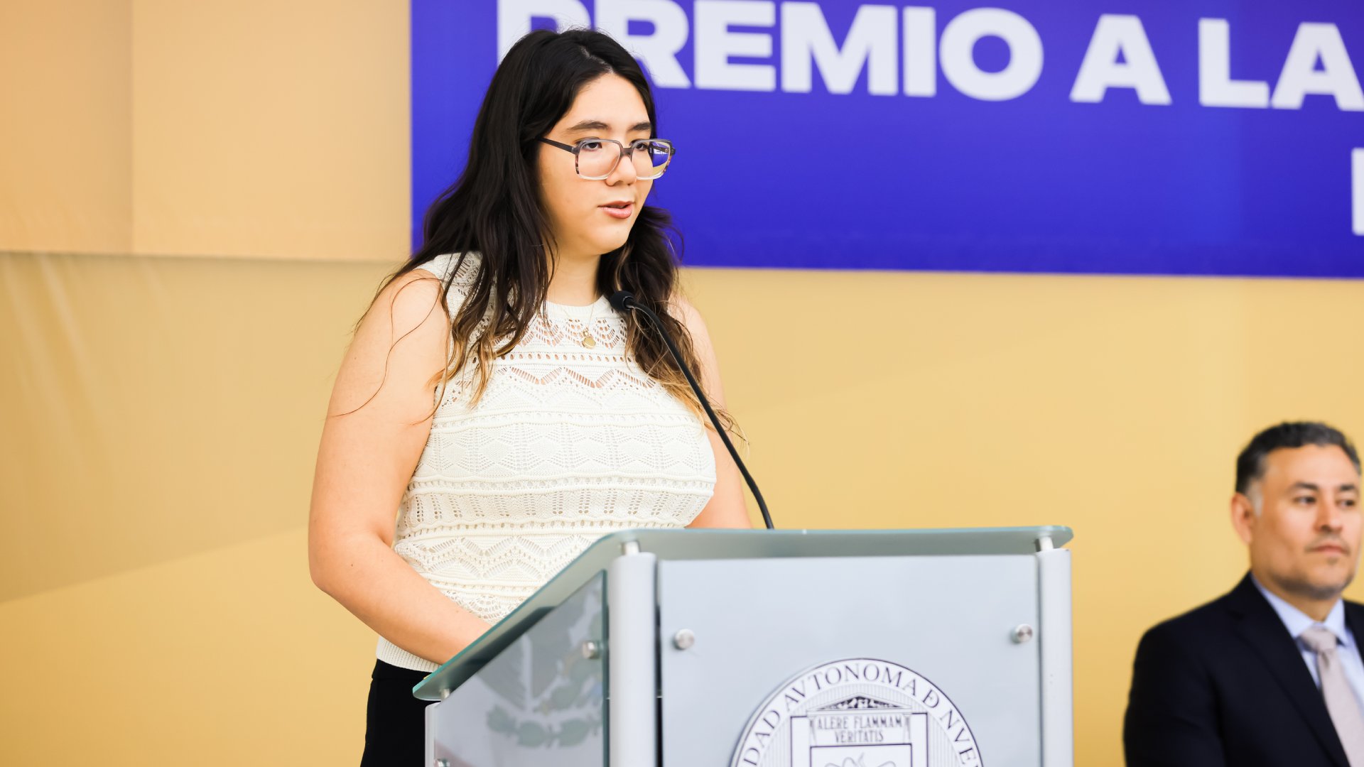 Otorgan Ternium y UANL Premio a la Excelencia