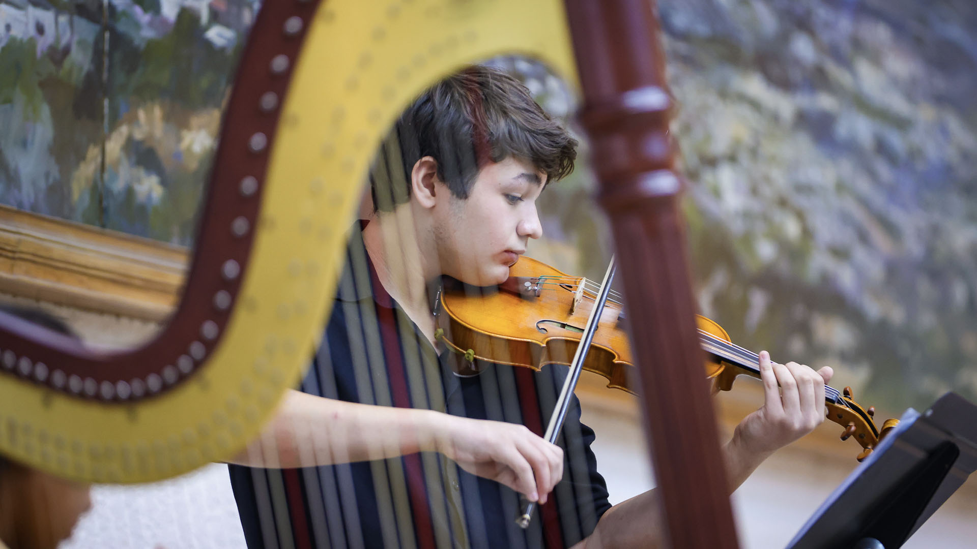 Muestran en recital la riqueza musical del arpa