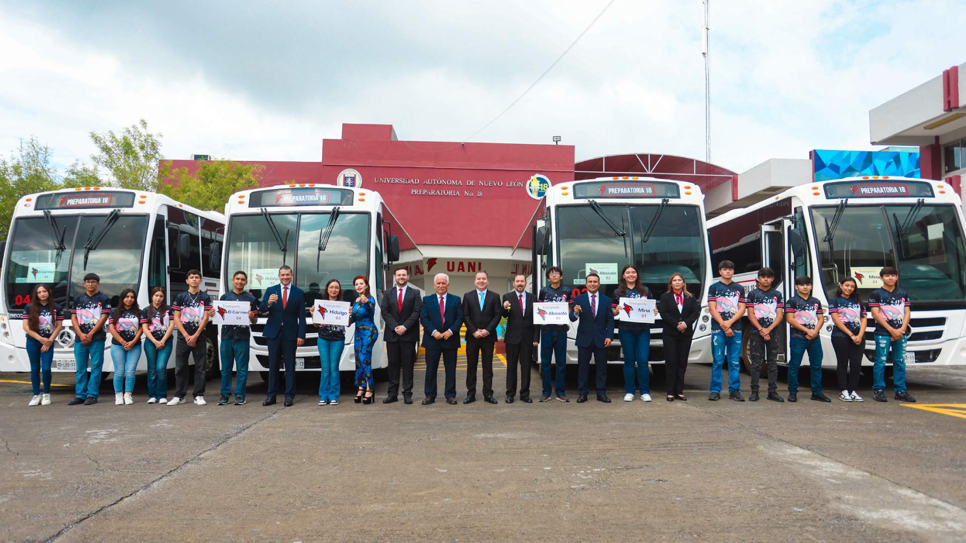 Mejora UANL movilidad estudiantil en el Valle de las Salinas