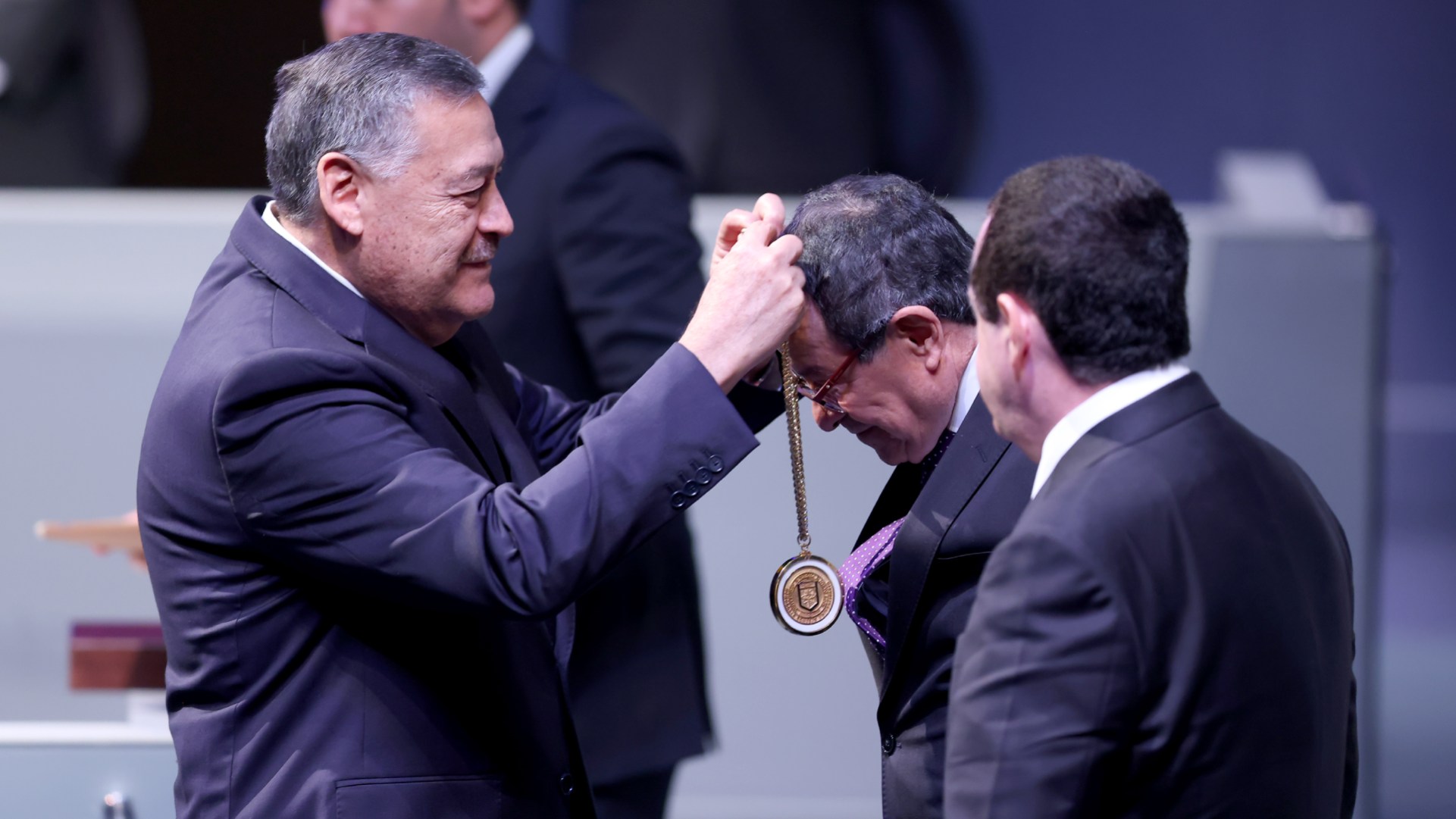 Distinguen logros en la medicina, docencia y arte con la medalla “Dr. José Eleuterio González”