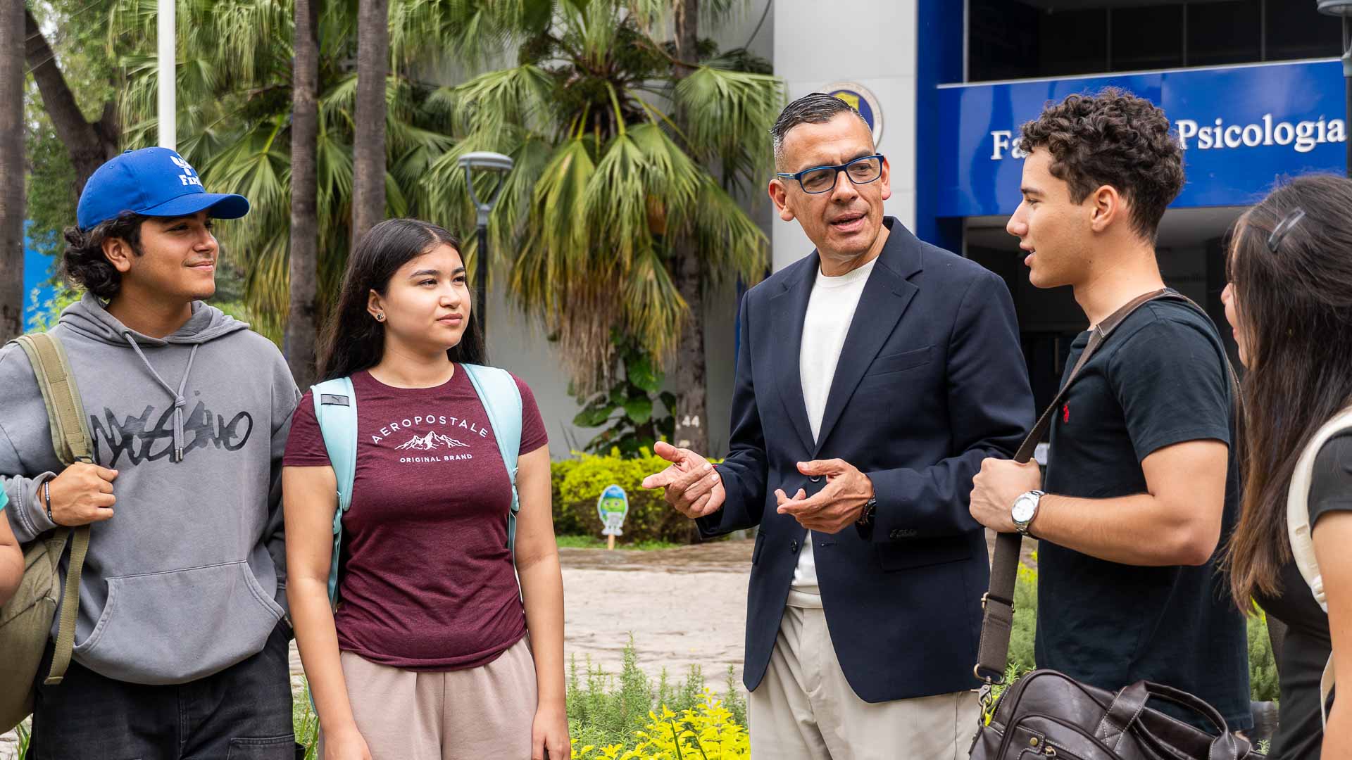 Facultad de Psicología emprende acciones a favor de la salud mental