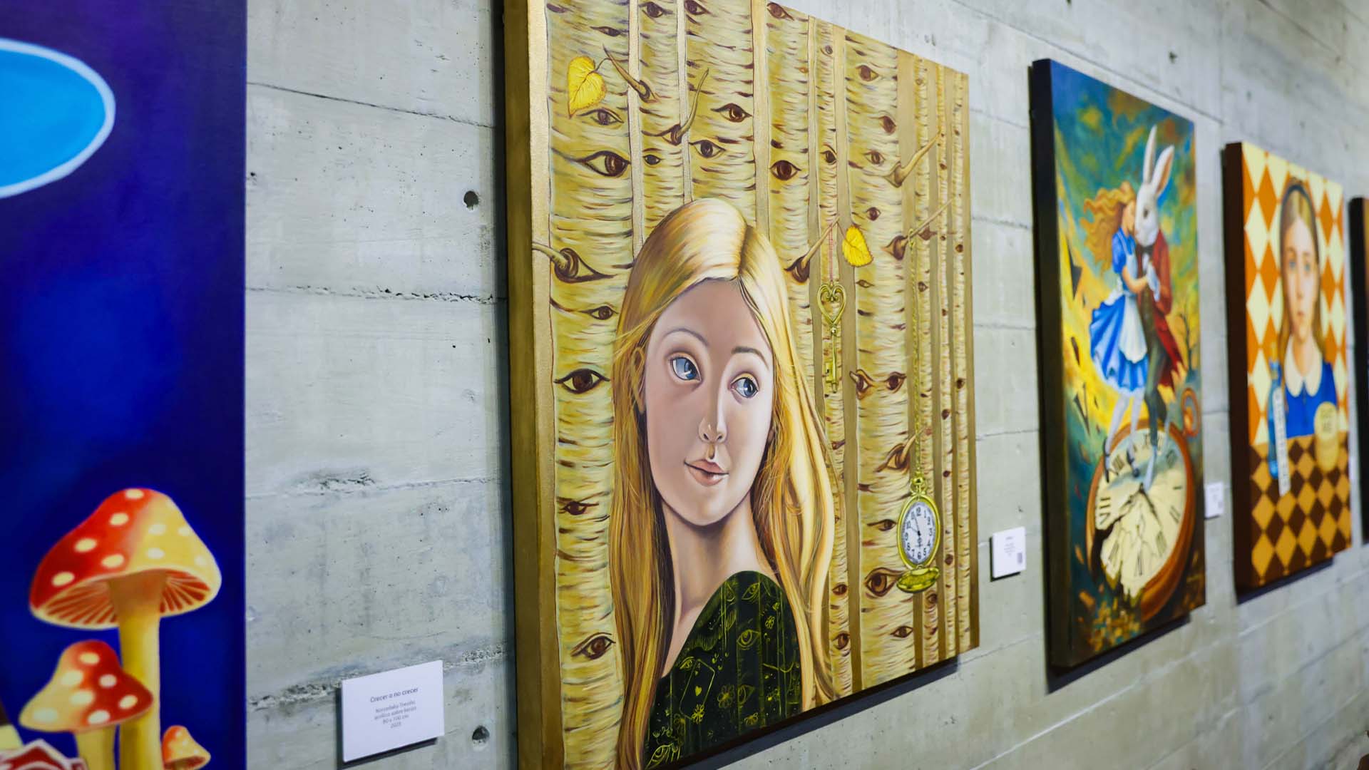 Invade arte instalaciones de la BURRF