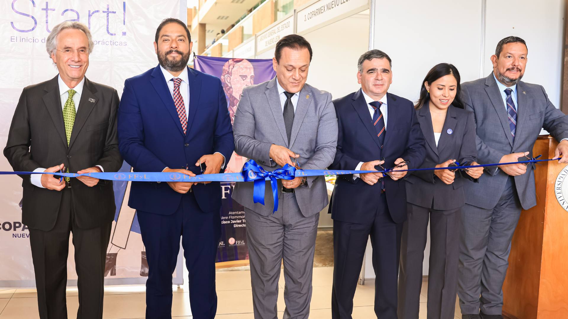 Realizan Segunda Feria Laboral en la Facultad de Filosofía y Letras