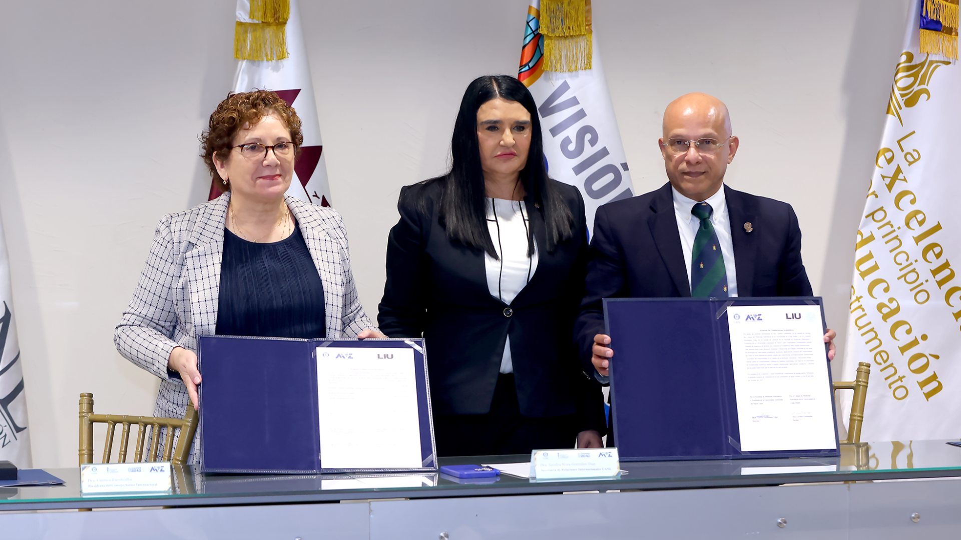 UANL y Universidad de Long Island colaborarán para el avance de la medicina veterinaria