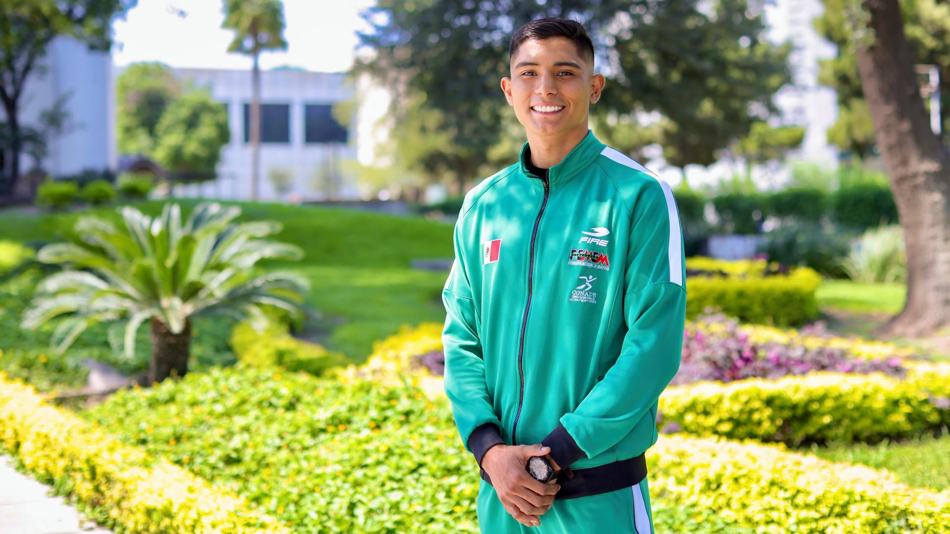 Gana peleador de UANL bronce en Campeonato Panamericano de Muaythai