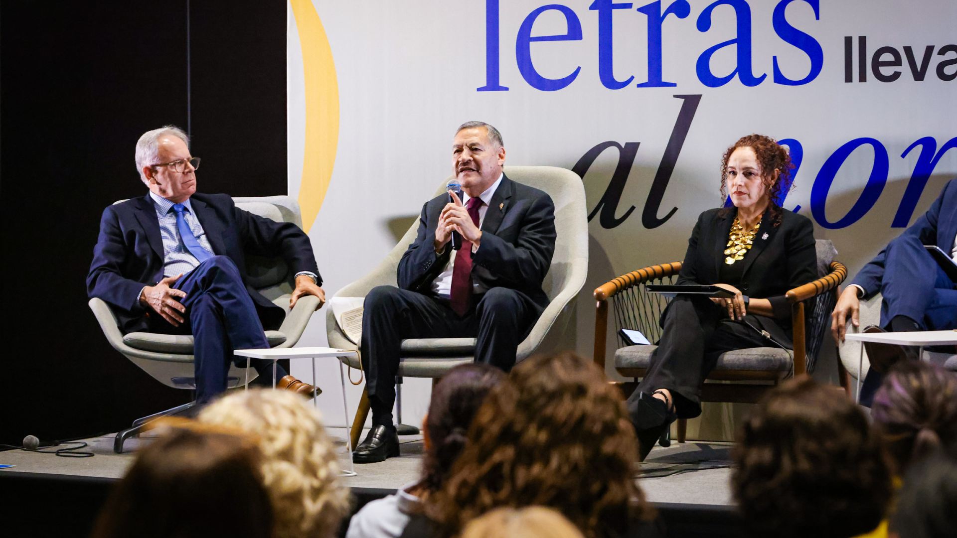 Dialogan rectores sobre la importancia de la lectura en la enseñanza