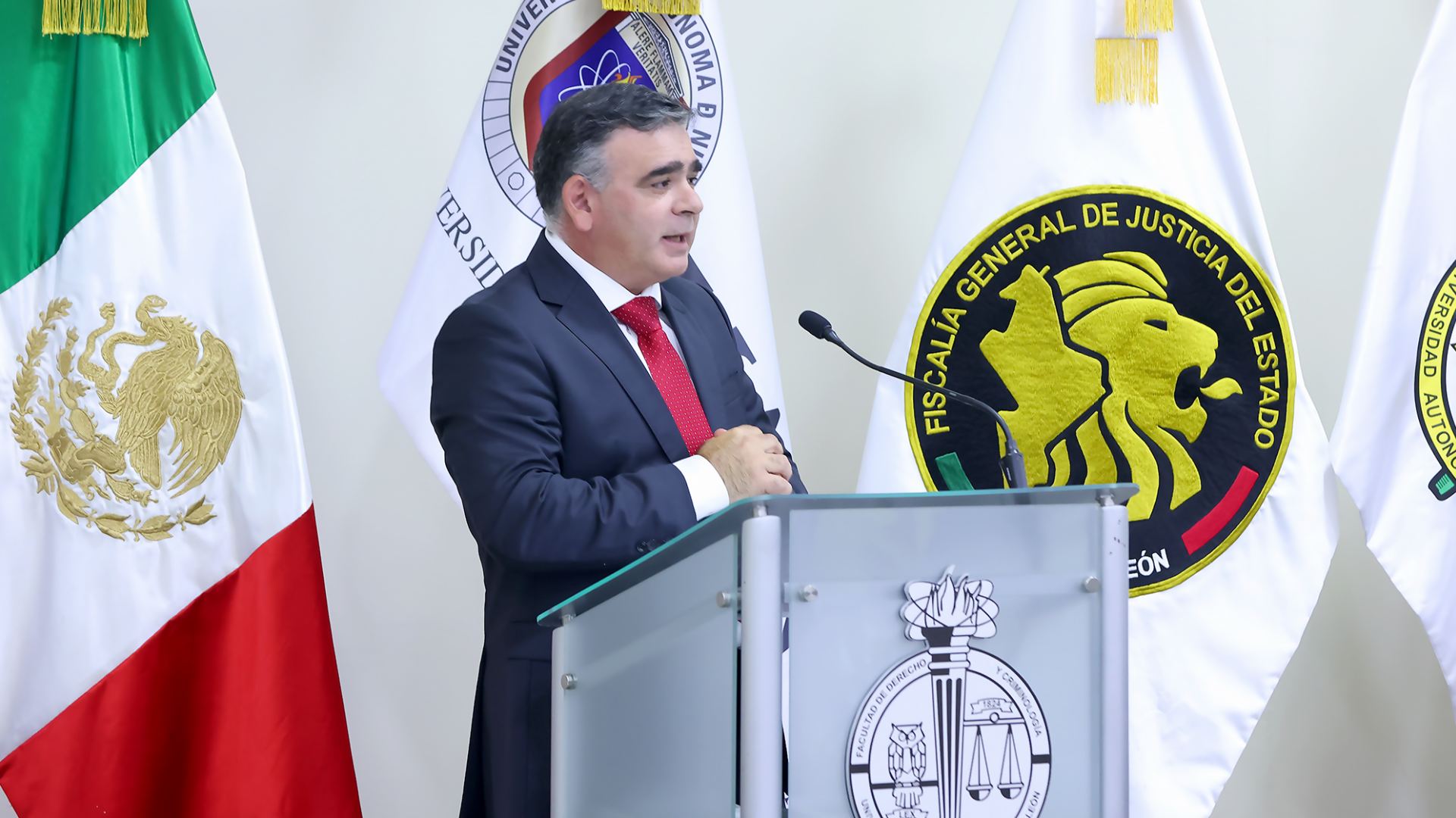 Presentan Política de Persecución Penal