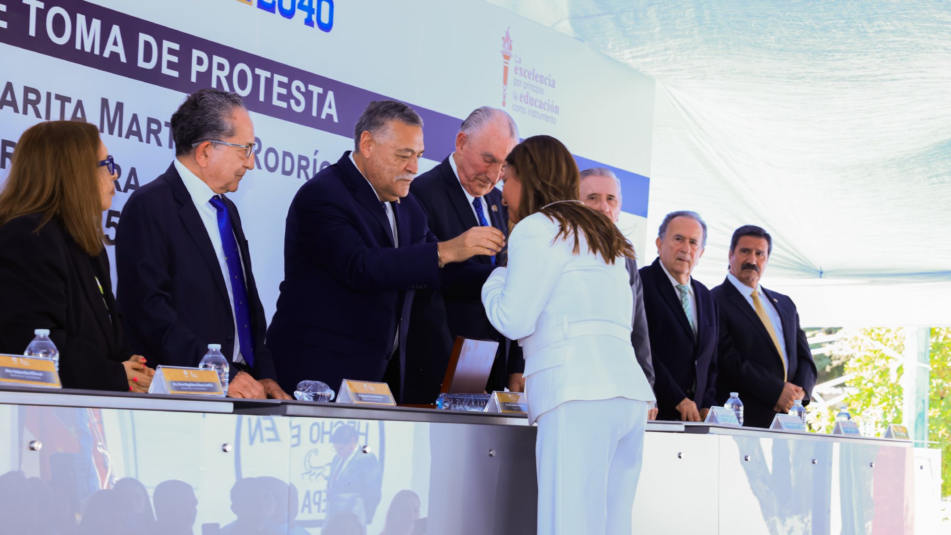 Renueva cargo en dirección de Preparatoria 19
