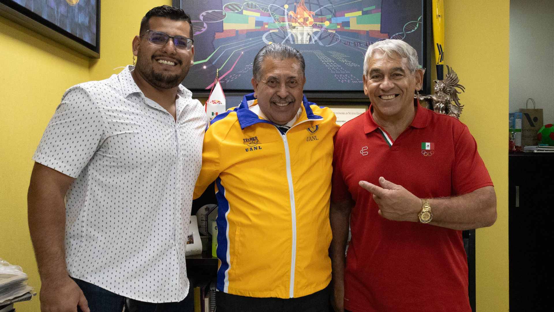 Alejandro Laberdesque recibe el Premio como Mejor Entrenador 2025