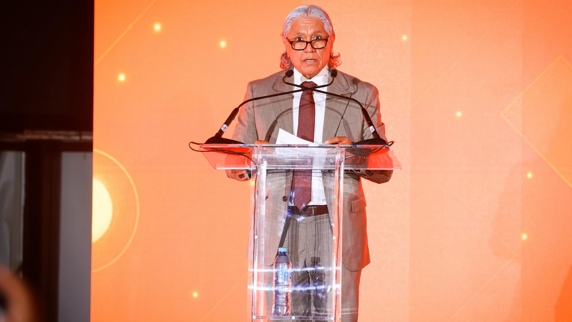 Otorgan a investigadores de la UANL premio estatal de ciencia y tecnología