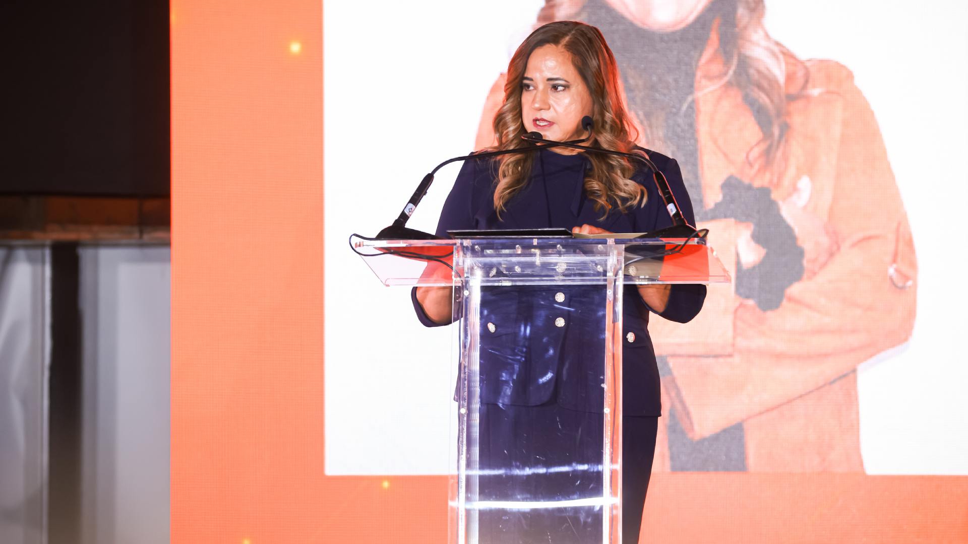 Otorgan a investigadores de la UANL premio estatal de ciencia y tecnología