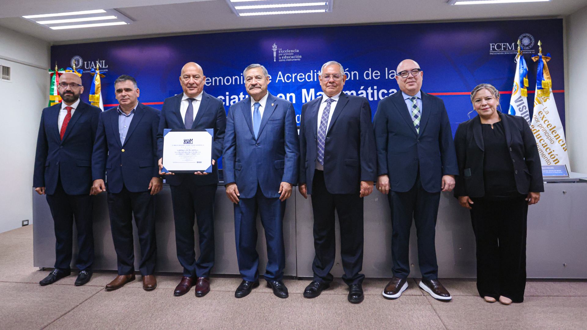 Reacreditan la Licenciatura en Matemáticas