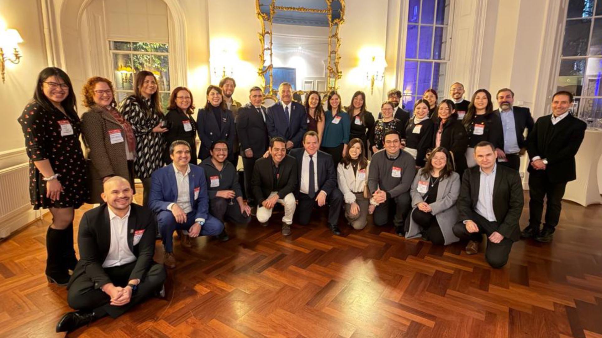 Sostiene Rector reuniones con exalumnos de UANL en Europa