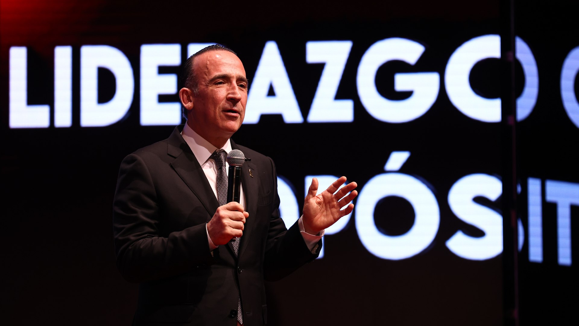 Ponen en perspectiva ideas enfocadas en la ciencia y la tecnología