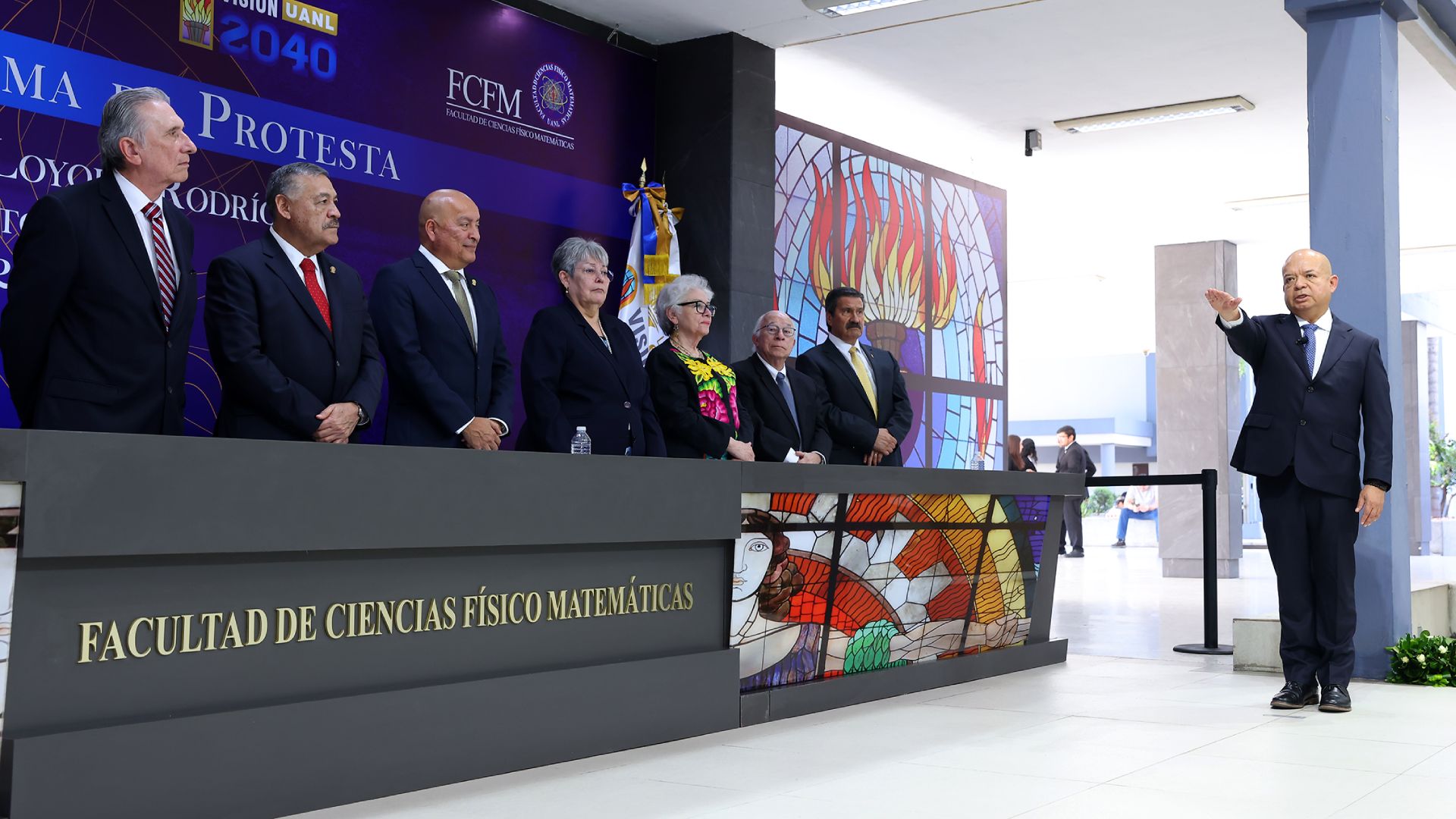 Con visión de unidad e innovación, José Loyola inicia su gestión en la FCFM