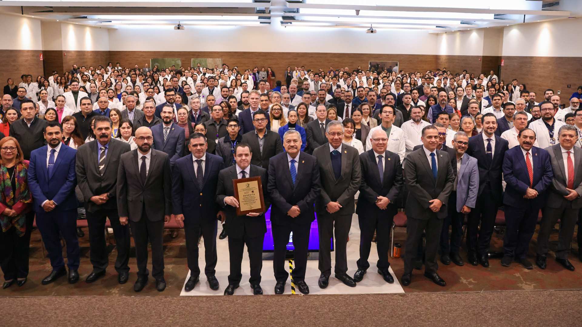 Reafirman excelencia del programa de Médico Cirujano y Partero