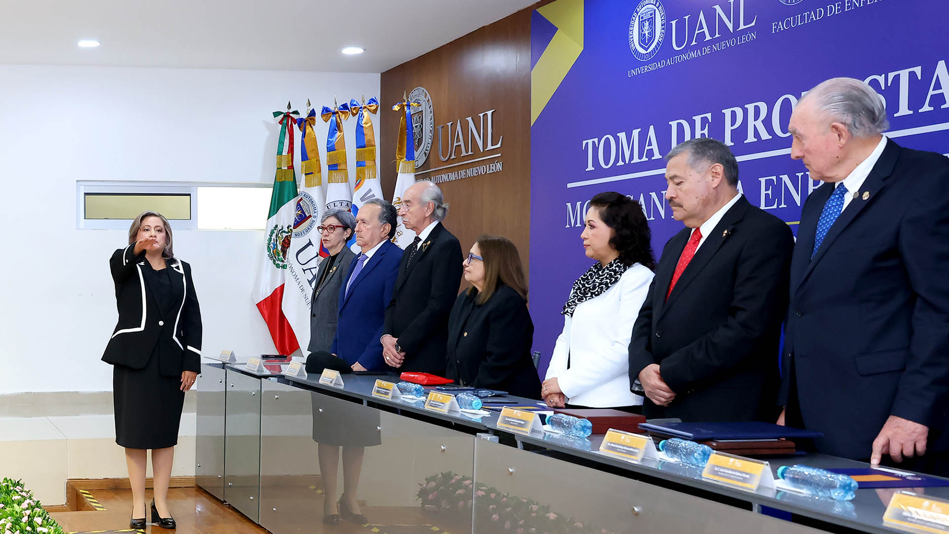 Santiaga Esparza asume la Dirección de la Facultad de Enfermería