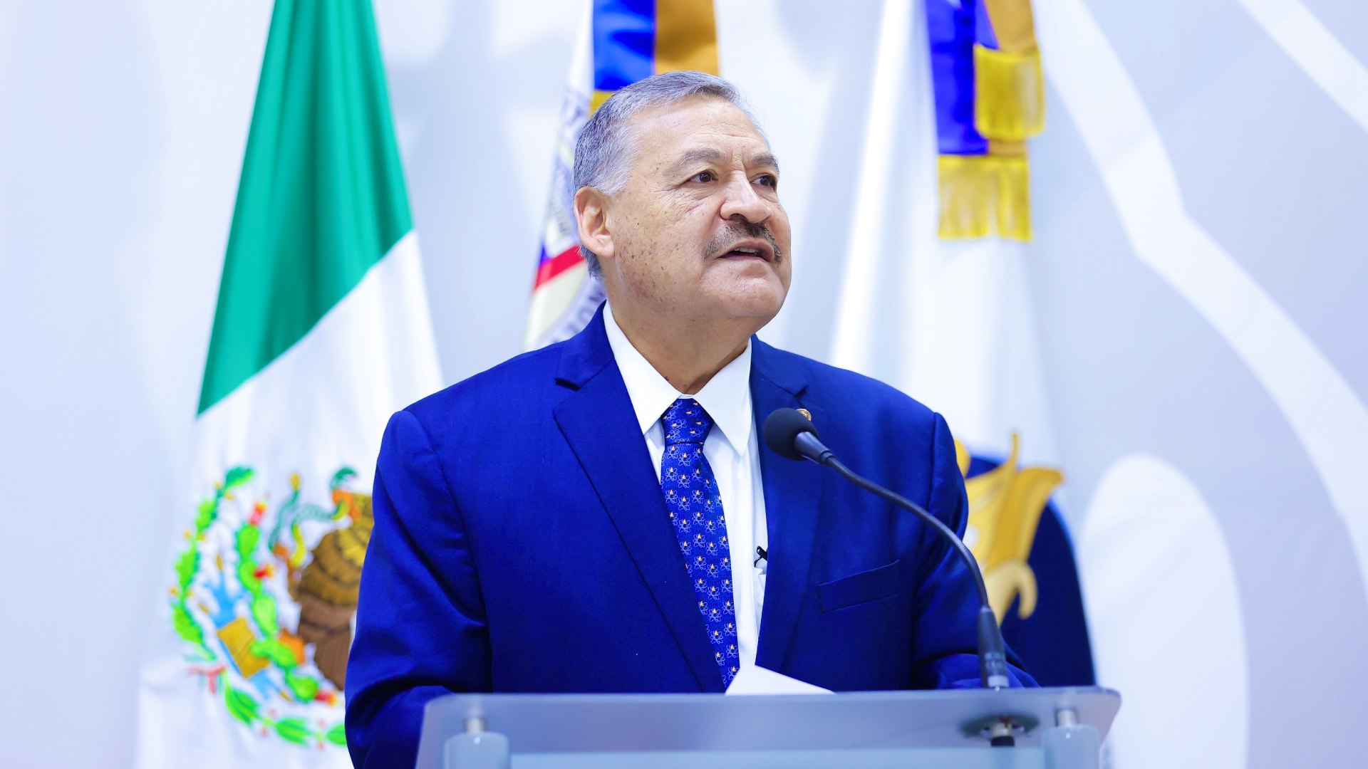 Mantendrá director nivel de excelencia de Prepa 4