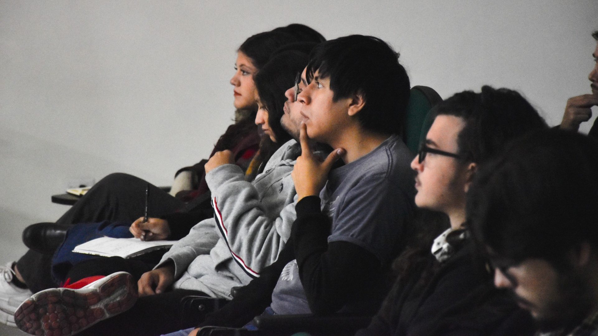 Una década poniendo el dedo en la historia