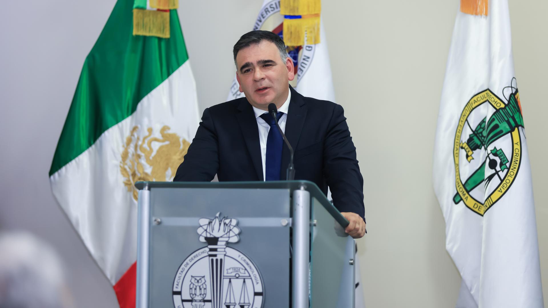 Conmemoran 202 aniversario de la cátedra de Derecho Civil