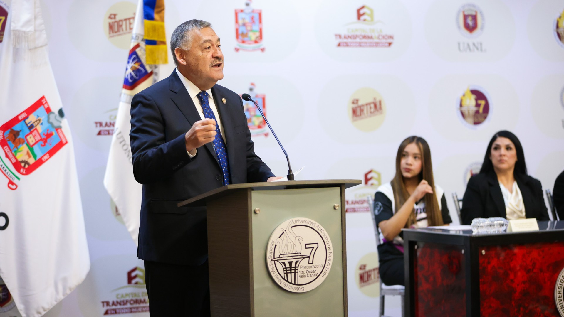 Becados para transformar