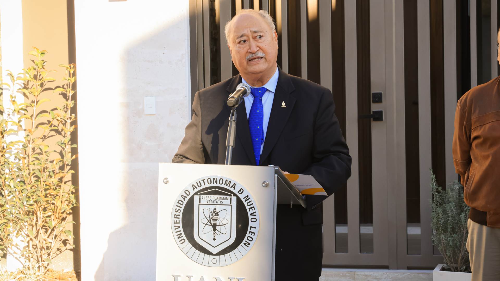 Inauguran casa del 44 Sorteo de la Siembra Cultural UANL
