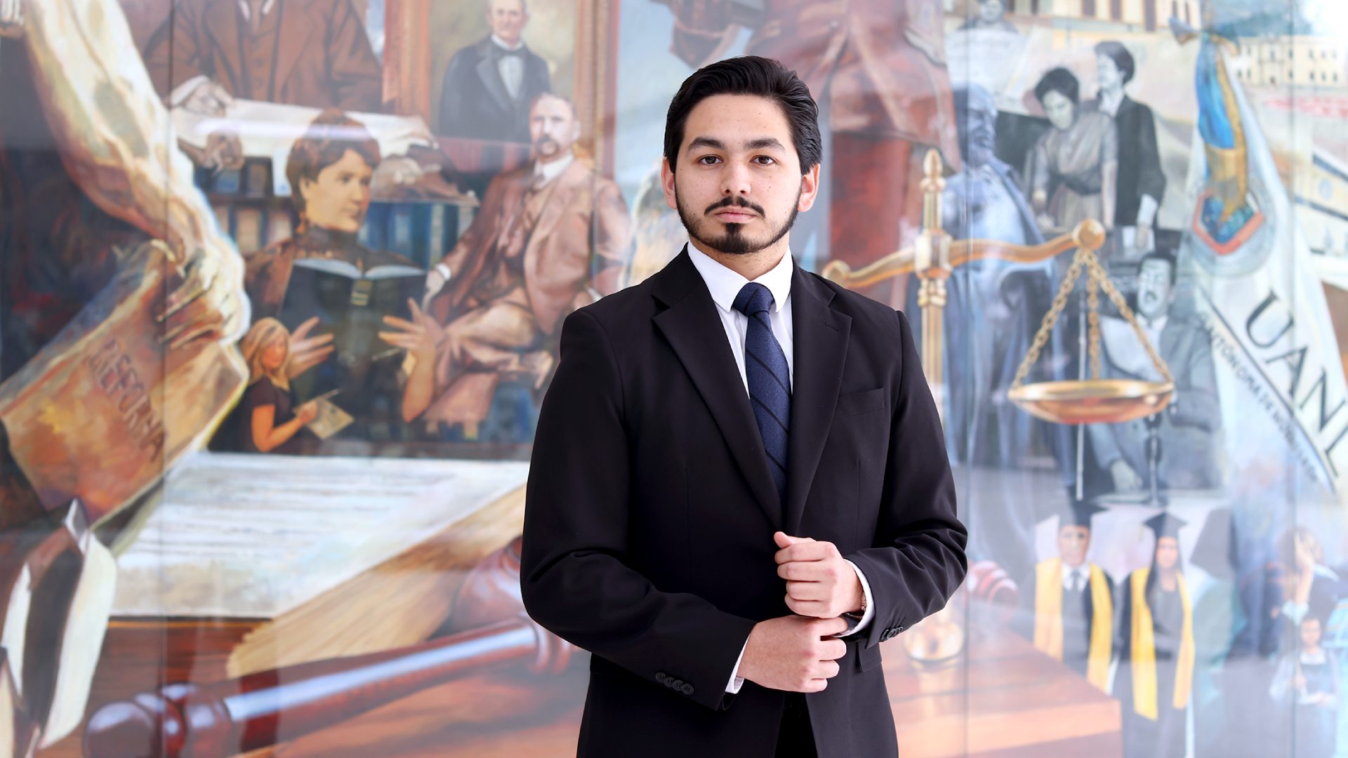 Convencen sus destrezas en arbitraje comercial en concurso internacional