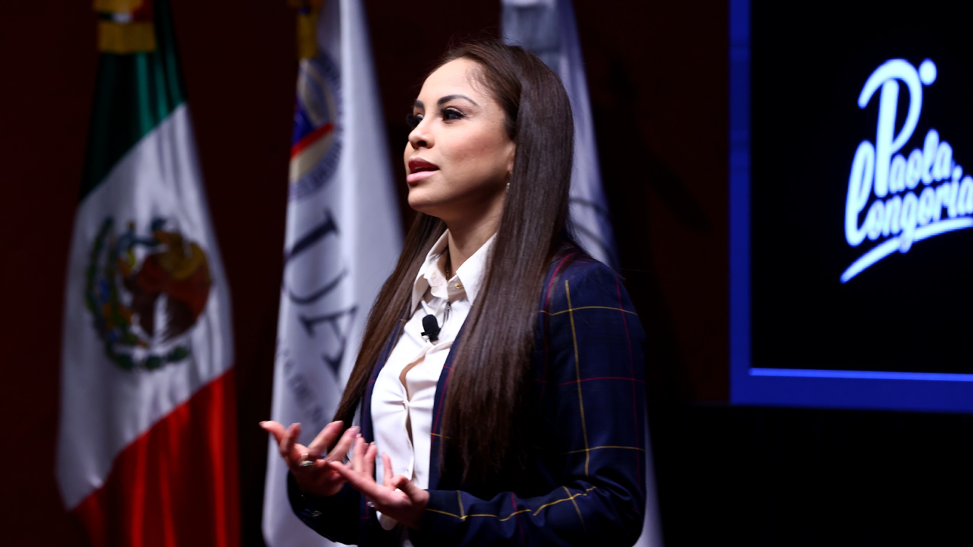 Promueve Paola Longoria apoyo al deporte para lograr el éxito