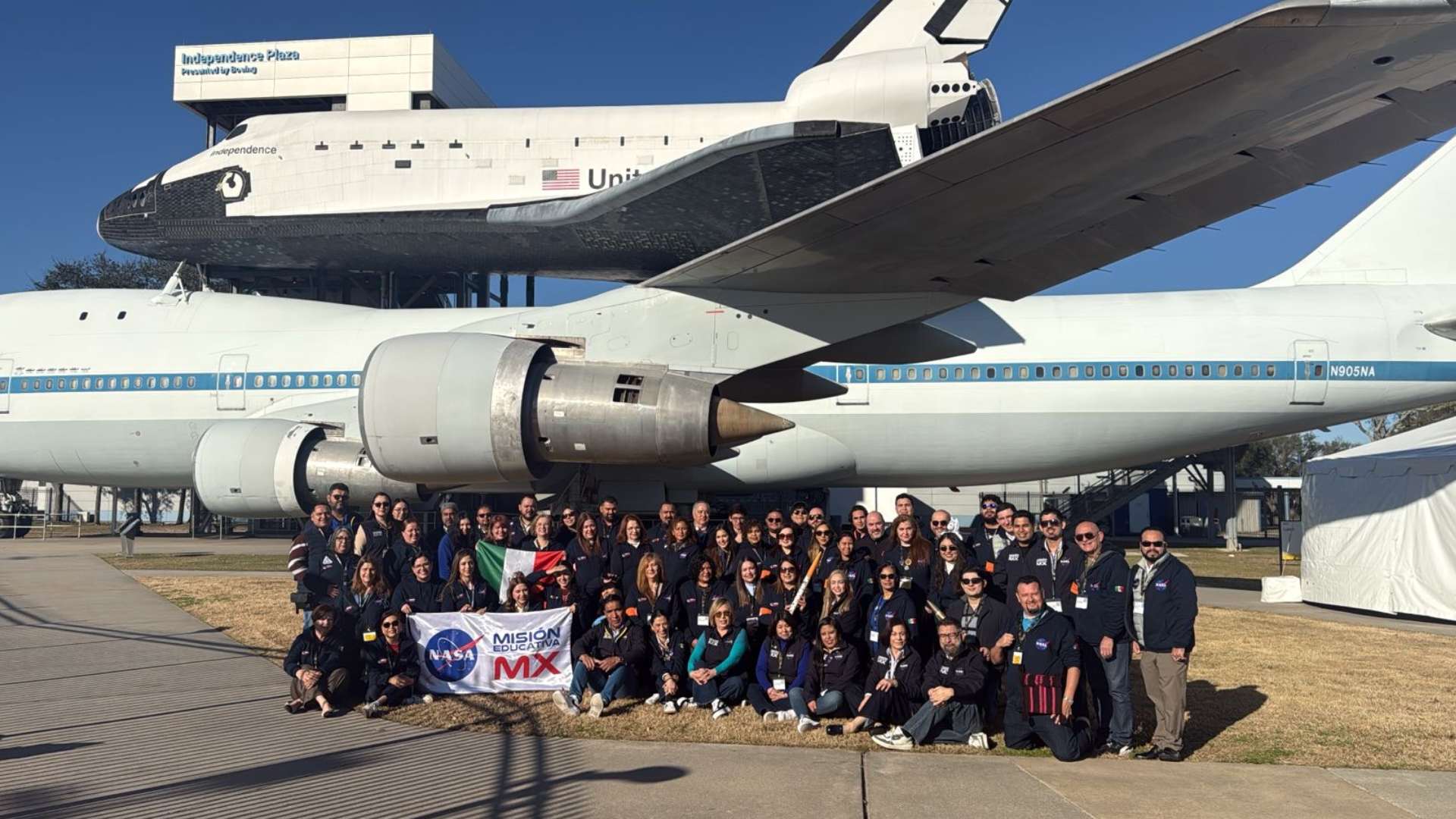 Promueve capacitación de docentes en exploración espacial en la NASA