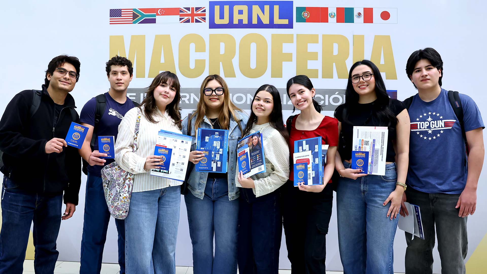 Vinculan a estudiantes con instituciones extranjeras en feria de ...