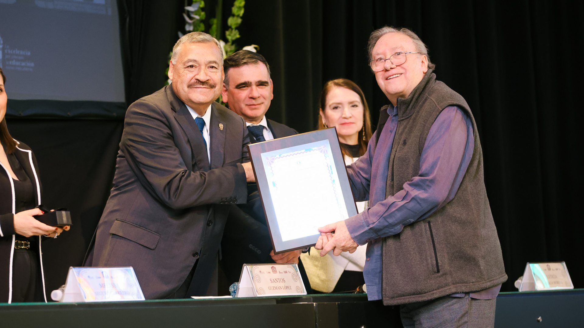 Celebran su presencia en artes de Nuevo León