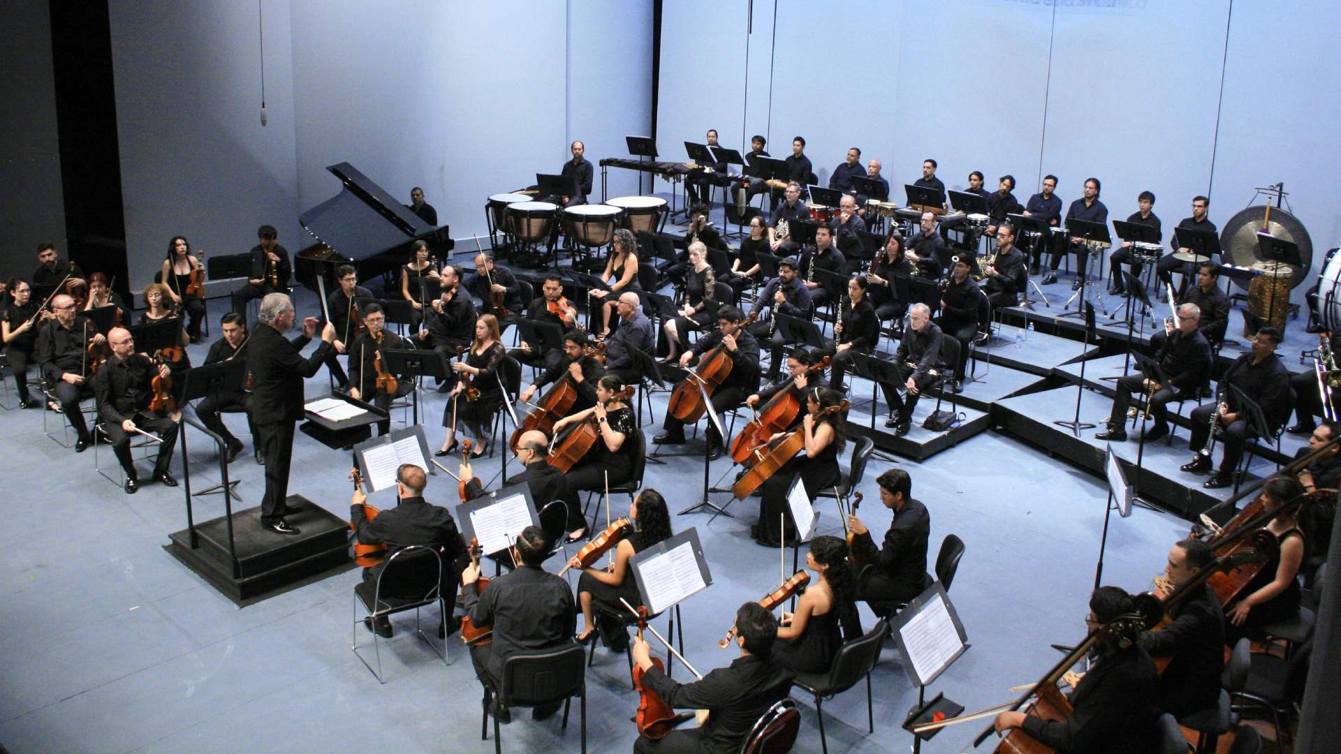 OSUANL deleita con concierto de año nuevo 2026