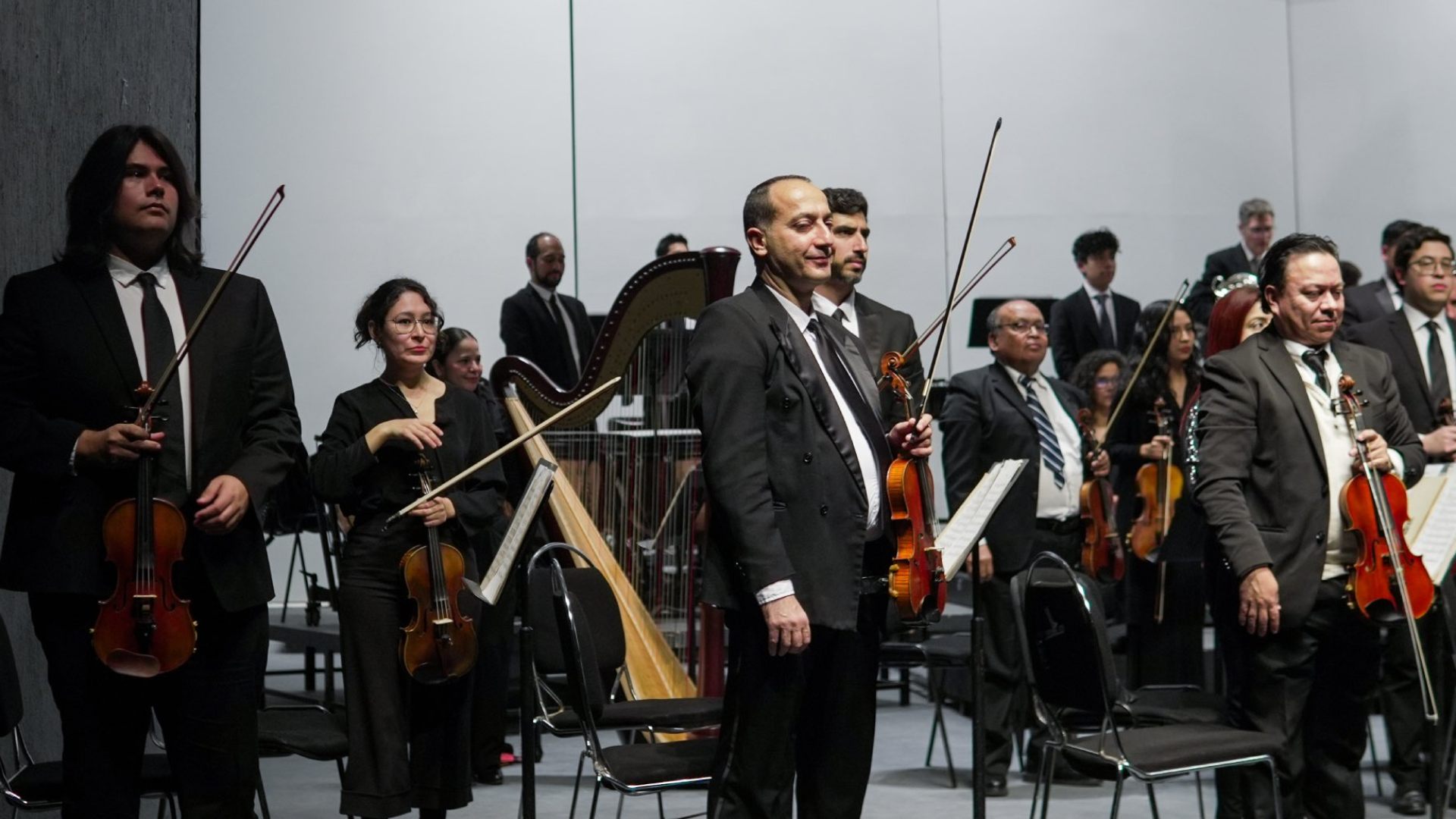 OSUANL deleita con concierto de año nuevo 2026