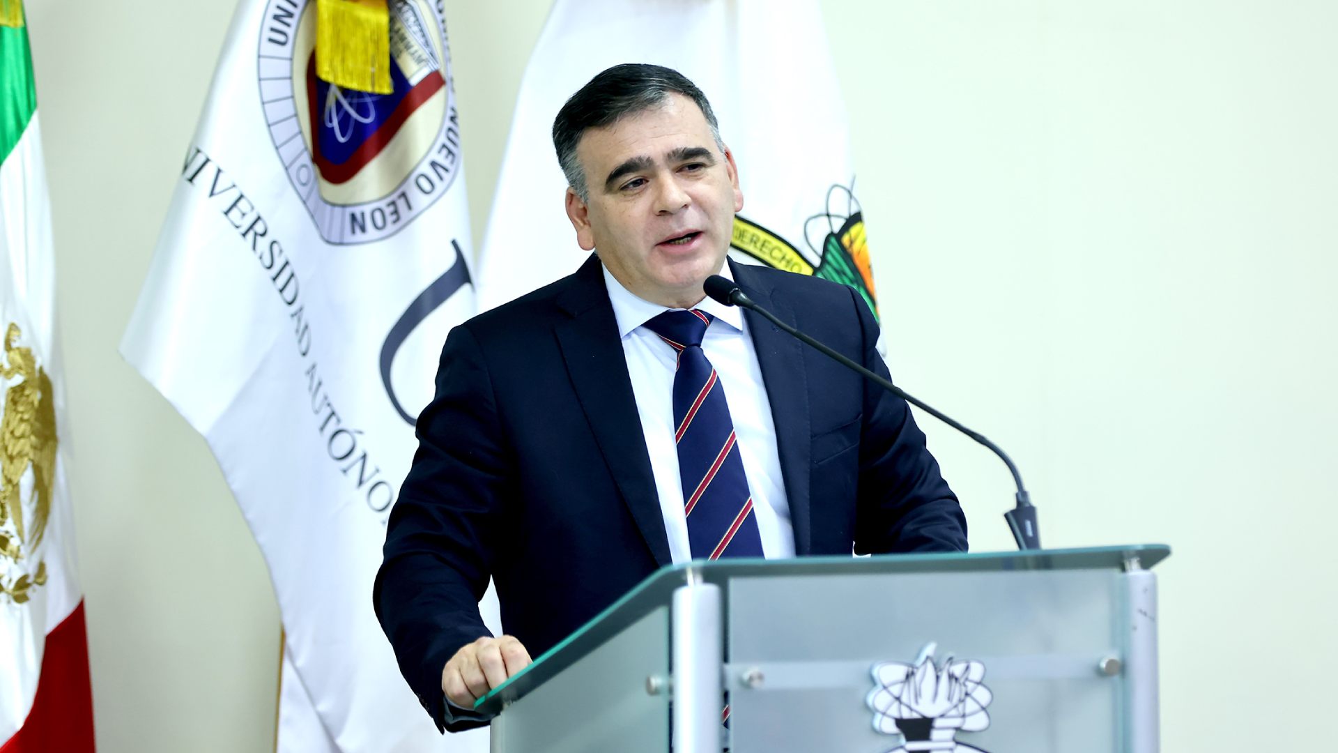 Reflexionan en FACDYC sobre derecho deportivo de cara al Mundial