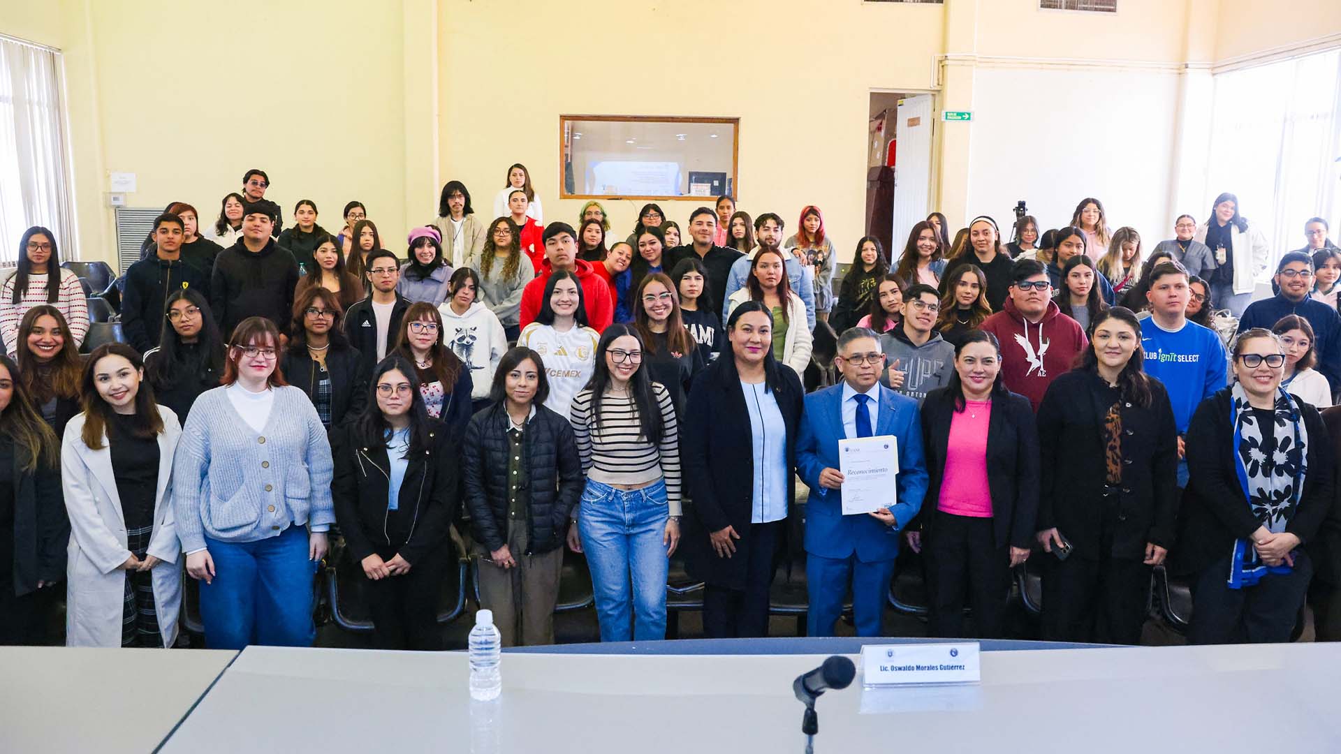 Llaman a identificar las diferentes respuestas al duelo