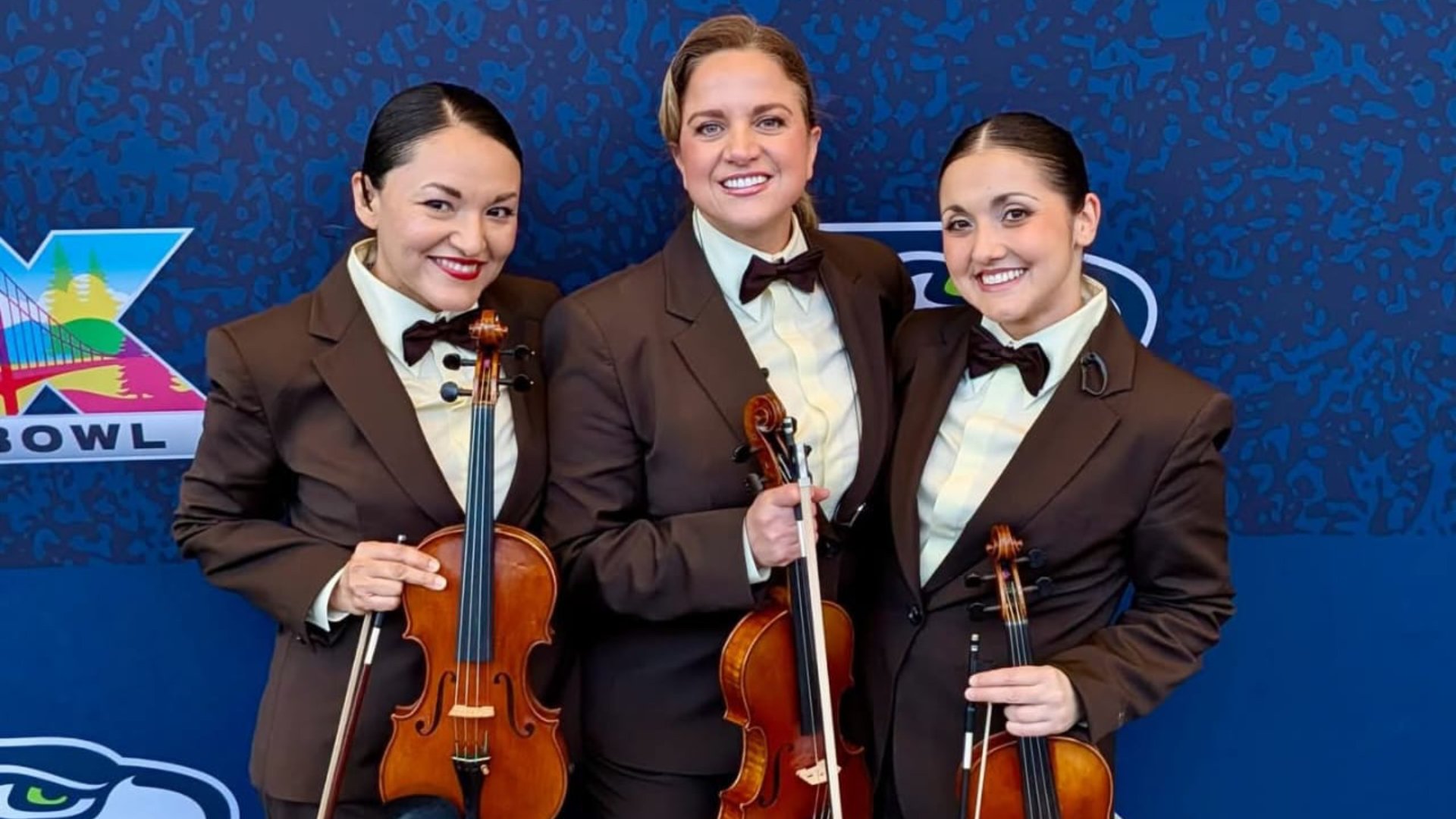 Exviolinista de la OSUANL brilla en show del medio tiempo del Súper Tazón