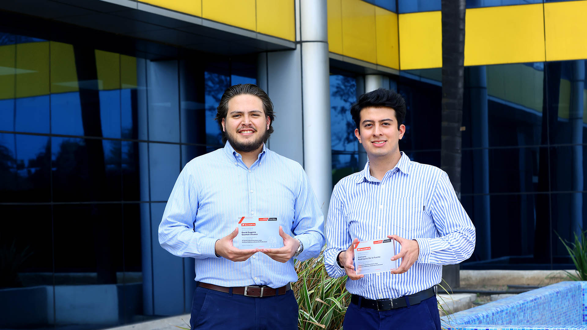 Estudiantes de Economía logran el primer lugar en programa de finanzas públicas de Banorte