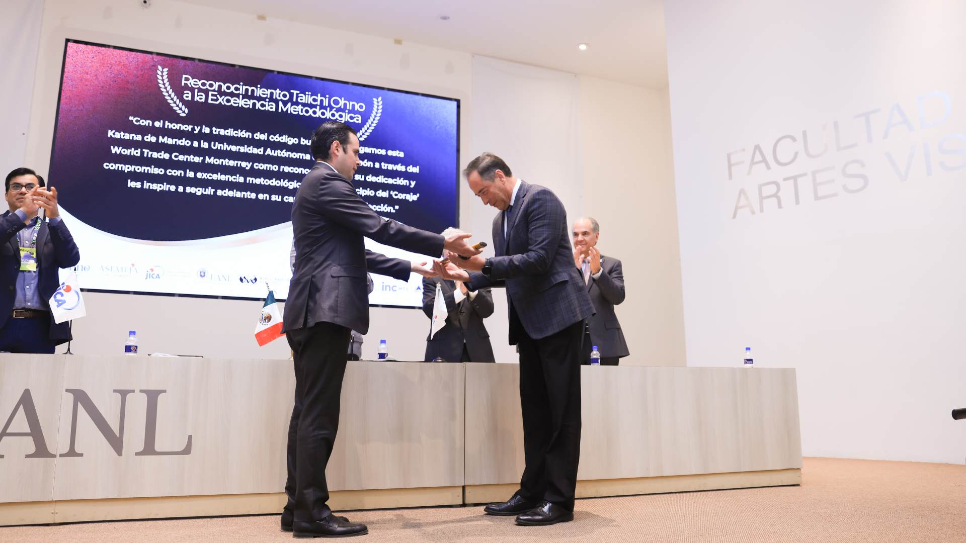 UANL recibe Reconocimiento Taiichi Ohno