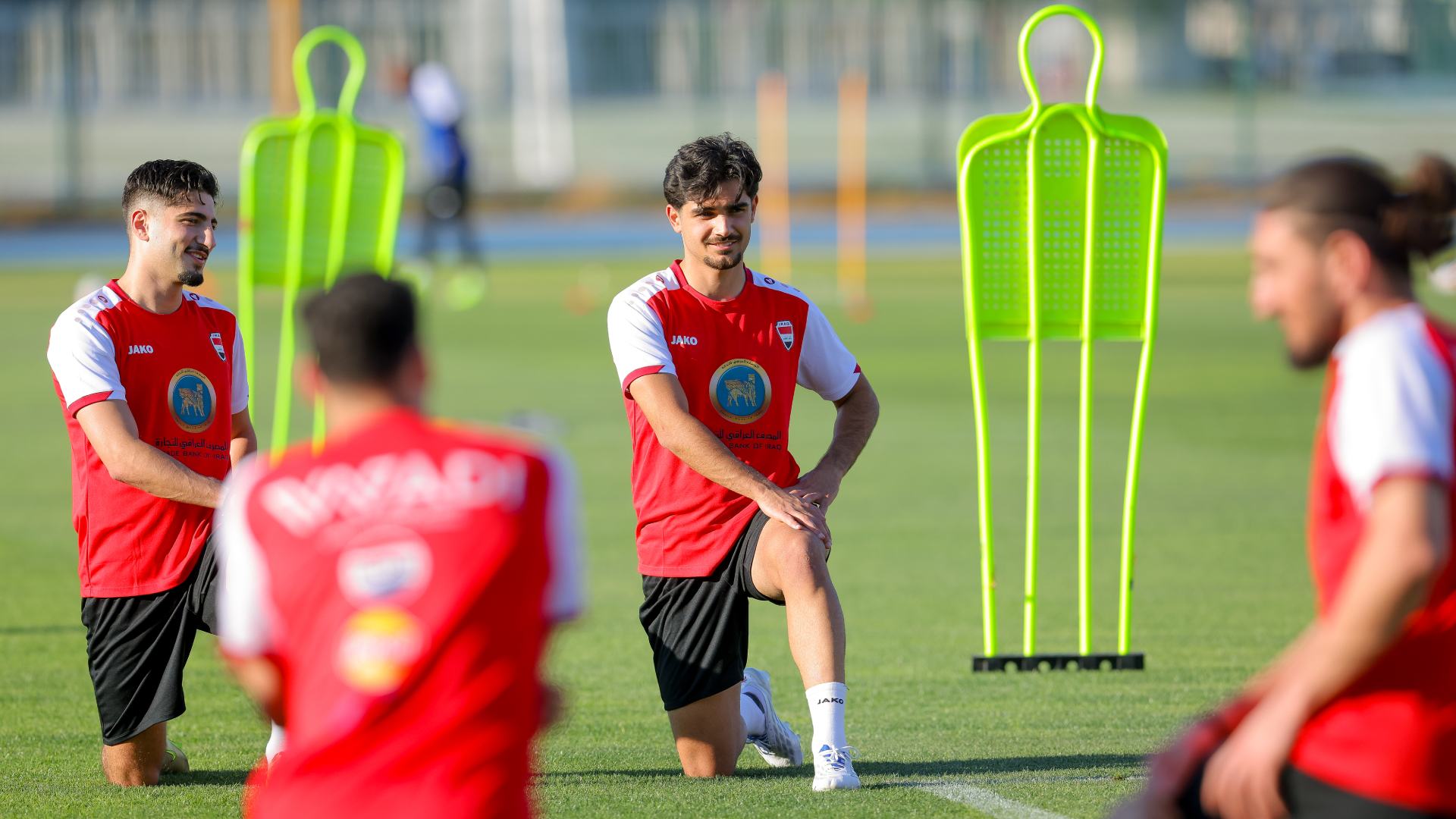 Selección de Irak entrena en cancha universitaria
