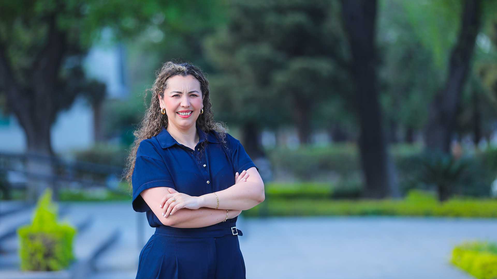 Aprovecha apertura laboral y asume liderato en su trabajo