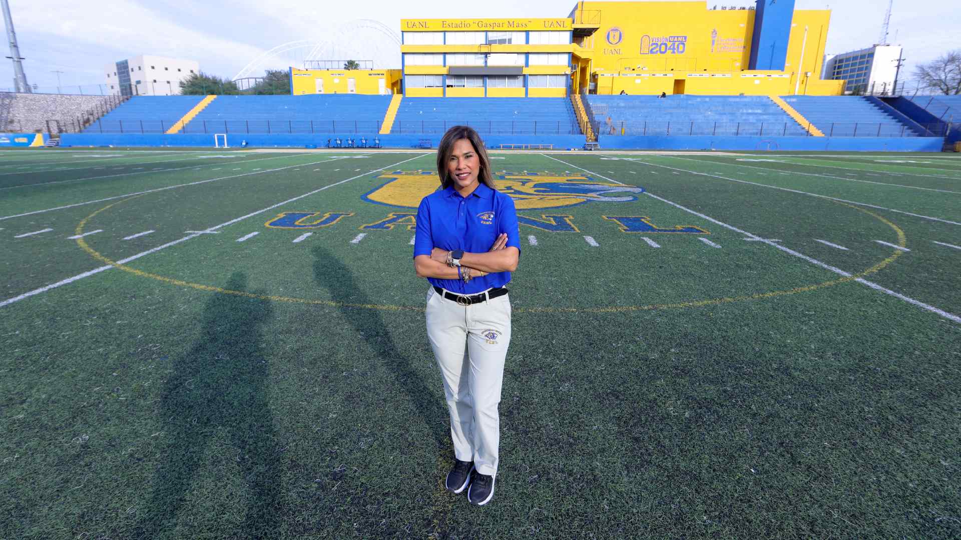 Hace historia con Auténticos Tigres primera coach de receptores