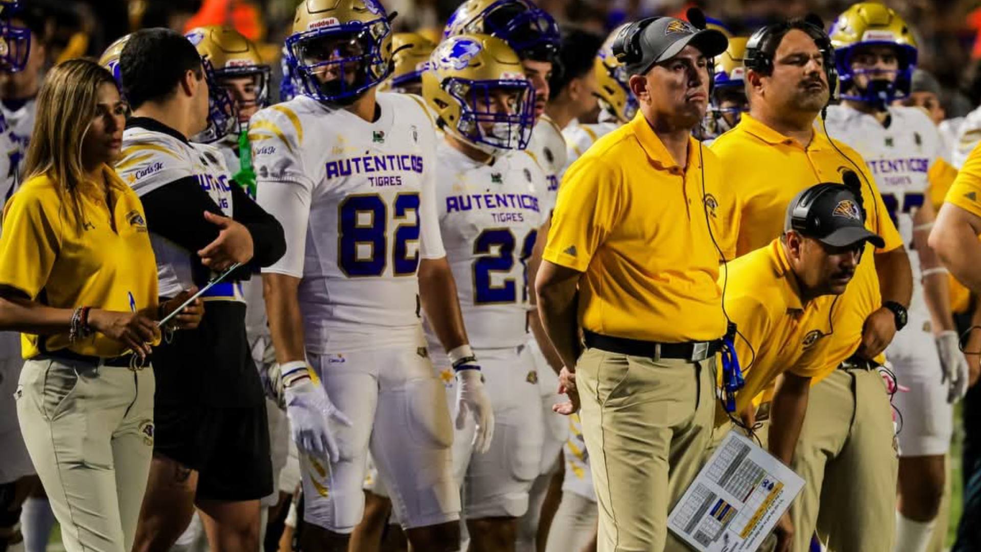 Hace historia con Auténticos Tigres primera coach de receptores
