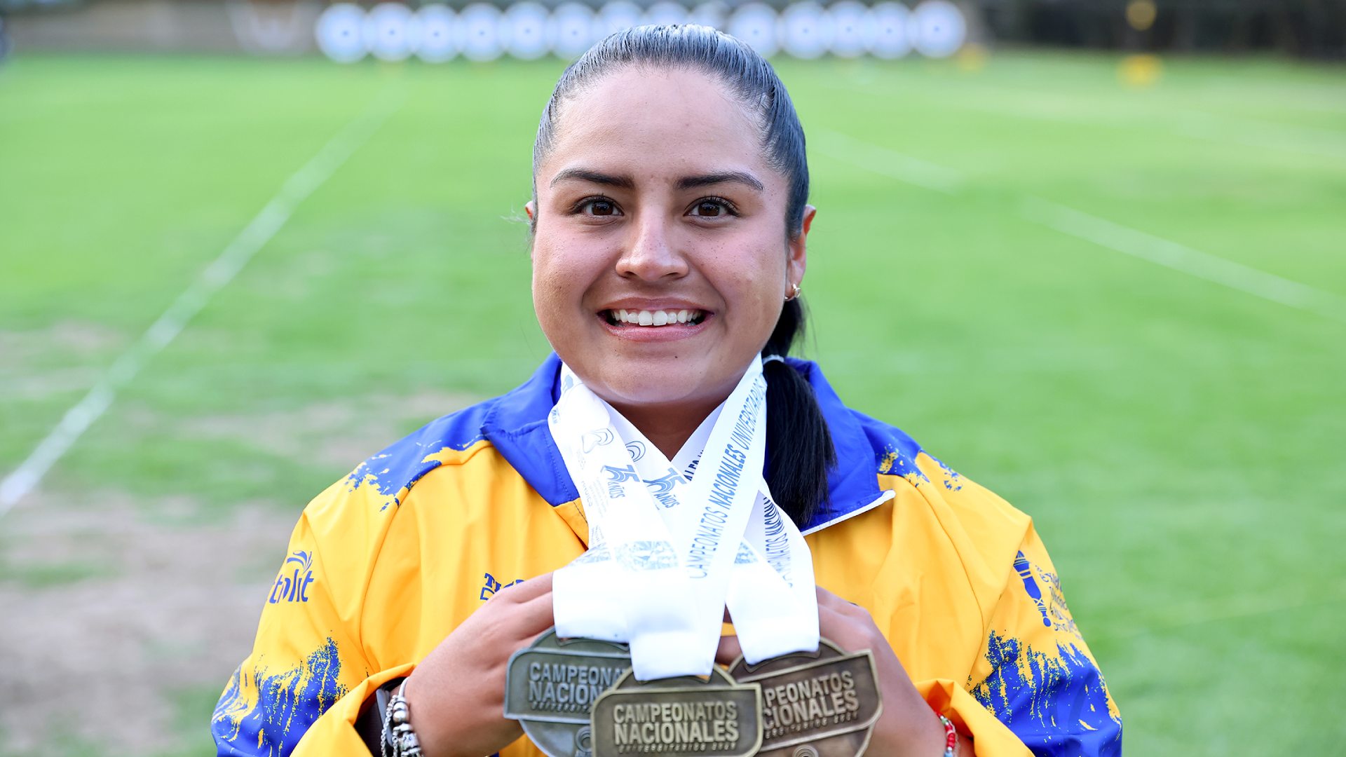 Brilla Dafne Quintero y lidera cosecha de medallas en tiro con arco