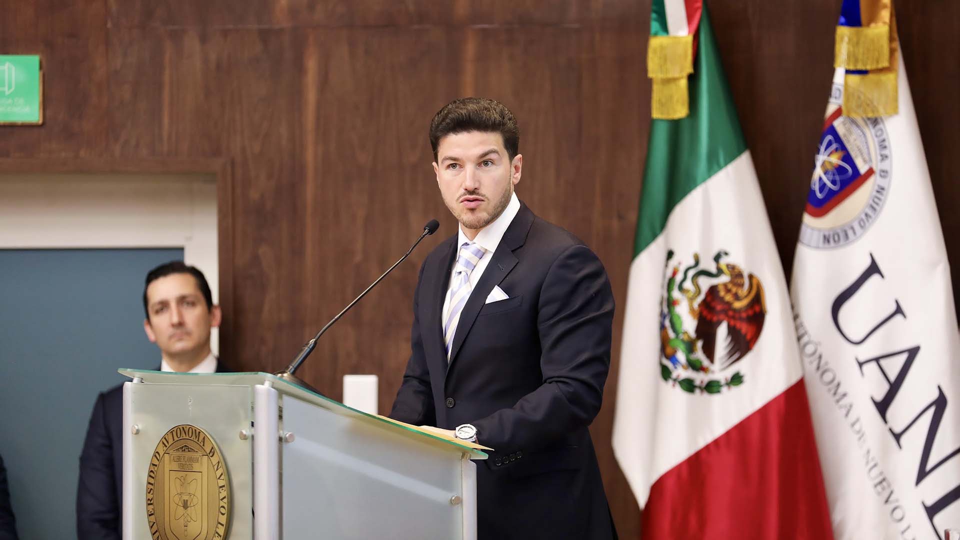 Inaugura UANL centro de investigación y apoyo a personas con autismo