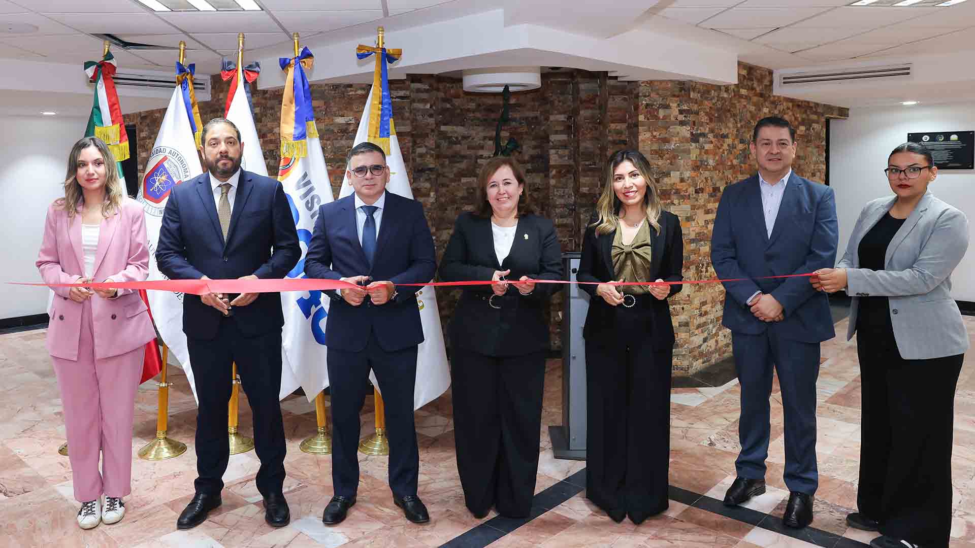 Empresas financieras y teconológicas tienen presencia en expo laboral de FACPYA