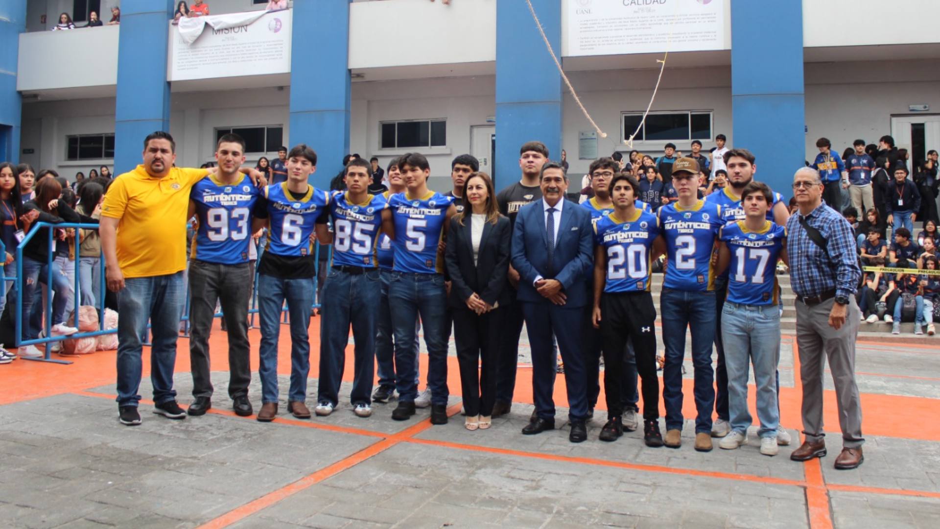 Inicia una nueva era en el futbol americano juvenil