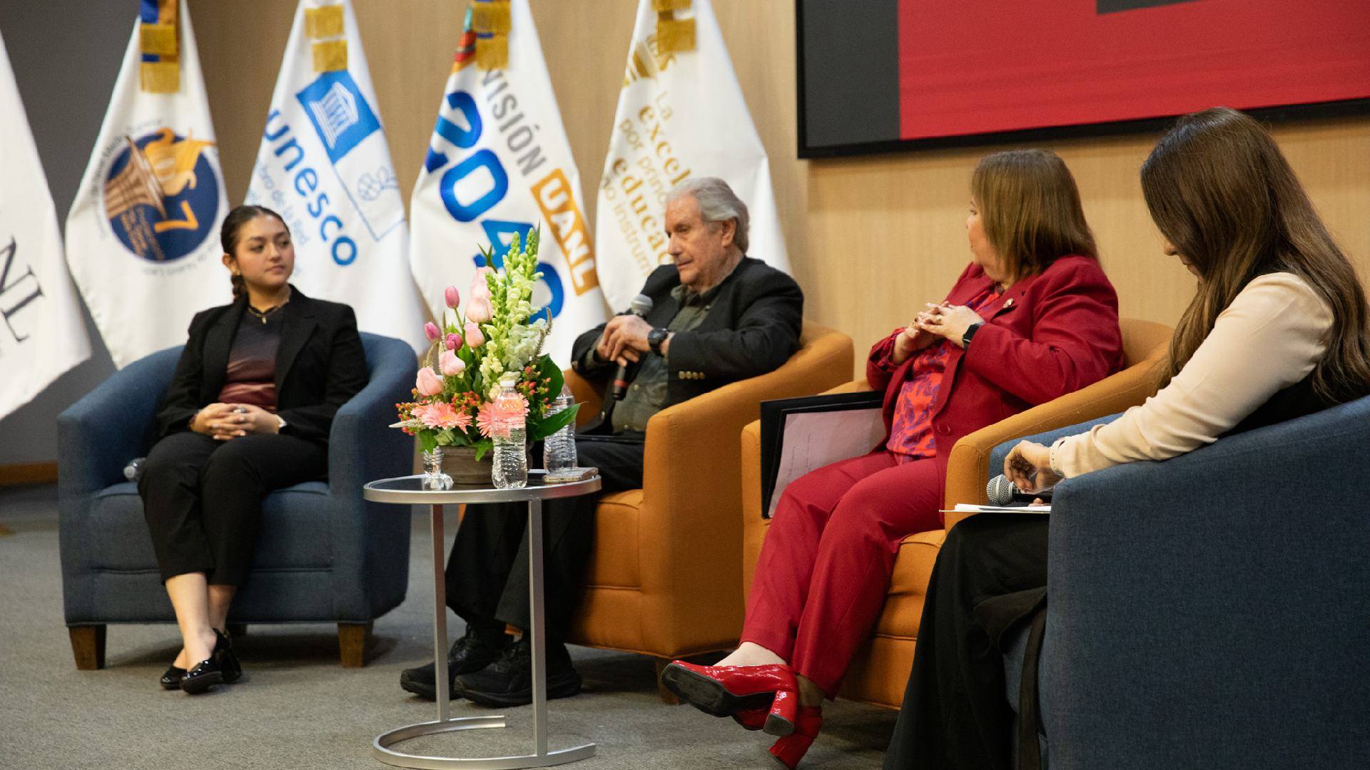 Inaugura UANL quinta edición de la Cátedra Gilberto Villarreal